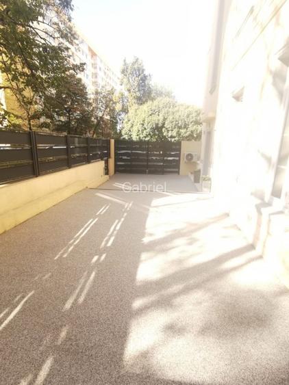 Imobil de inchiriat in zona Bucur Obor - Etaj 1 - 2