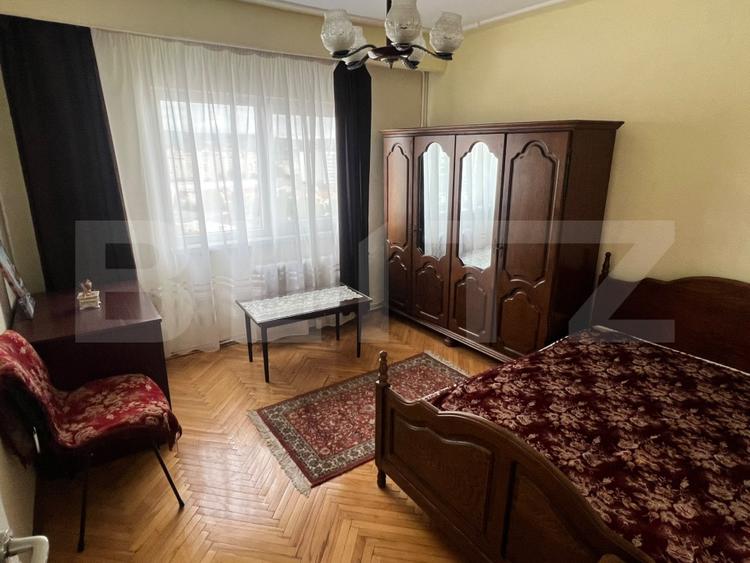 Apartament 3 camere decomandate in Manastur, Zona Big, cu AC