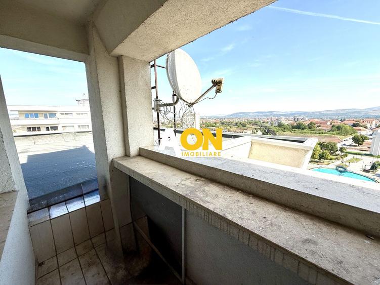 De vanzare apartament 2 camere, vedere superba Cetatea Alba Carolina