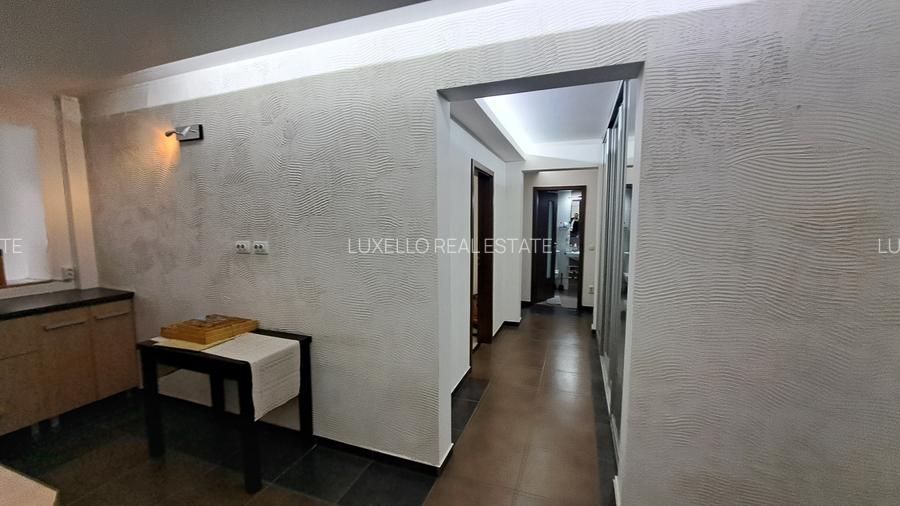 Apartament 3 camere, renovat, poziție retrasă (nu la bulevard) – Metrou 500 m - 30
