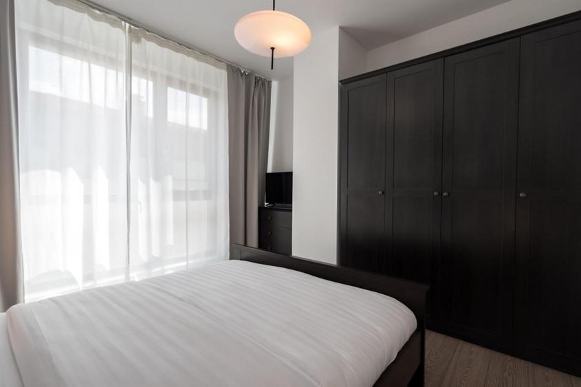 3 CAMERE PIPERA ROND OMV MOBILAT