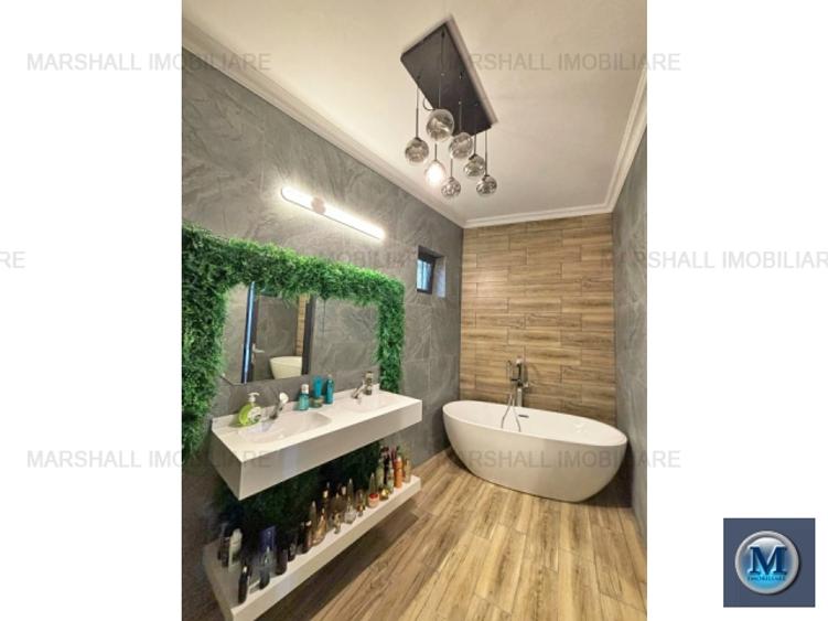 Vila cu 11 camere de vanzare, zona Central, 580,00 mp #16636