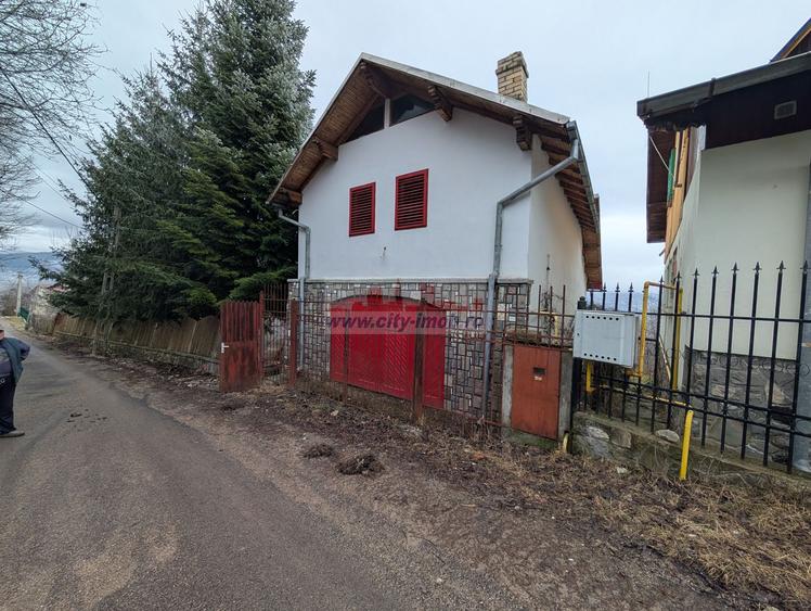 Vanzare casa de vacanta Breaza Prahova
