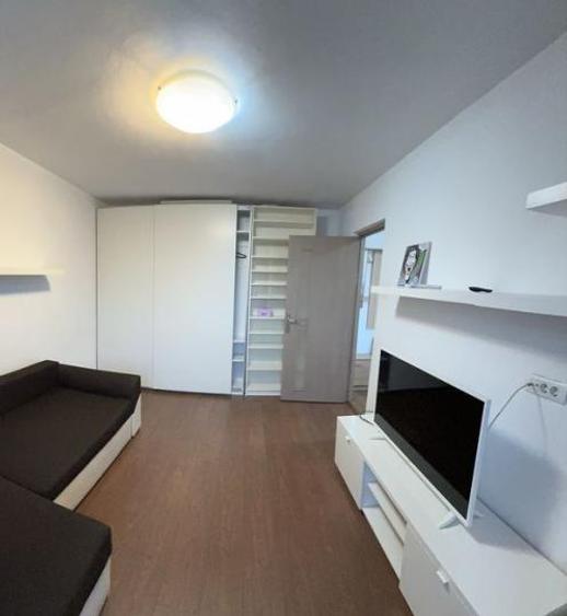 Apartament 2 camere decomandat bloc reabilitat zona Lujerului