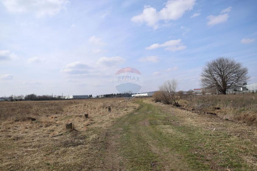 Teren 2,900mp Scheia / Strada Humorului