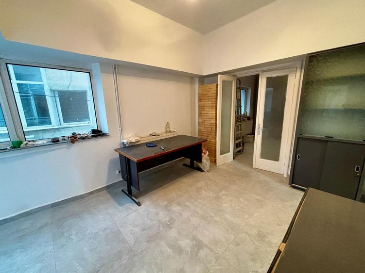VANZARE APARTAMENT 2 CAMERE - CENTRALA PROPRIE - ULTRACENTRAL-PLOIESTI