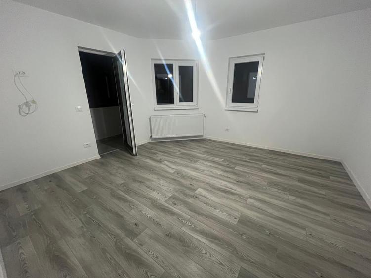 Apartament 4 camere Zona Centrala - Vlahuta - etaj 3/4