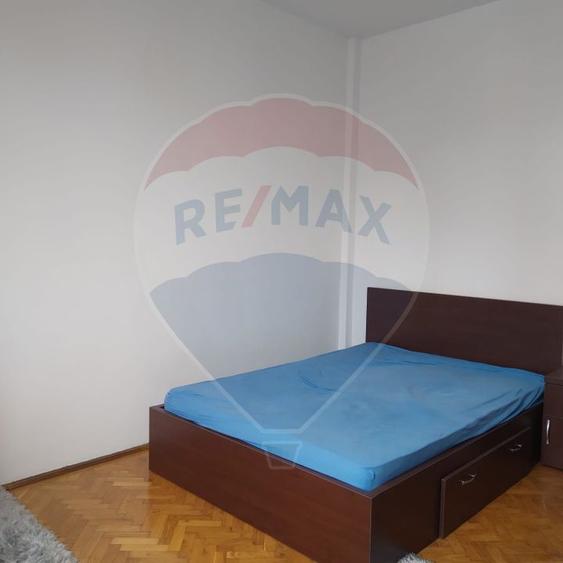 Studio modern cu centrala proprie de inchiriat in zona Universitatii