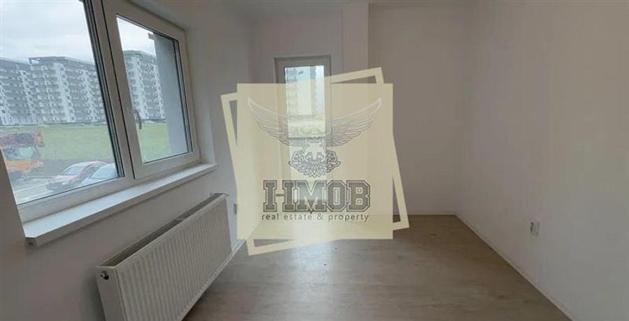 Apartament 4 camere 78 mp utili etaj 1 D-na Stanca
