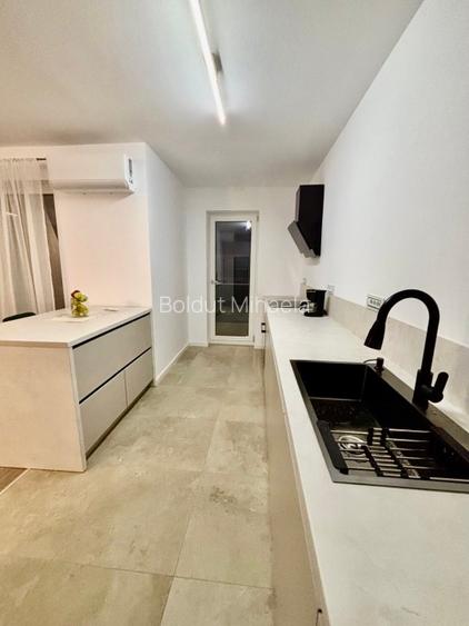 Inchiriez ap. 2 camere, complex ELITE,58 mp cu garaj, nou! - 8