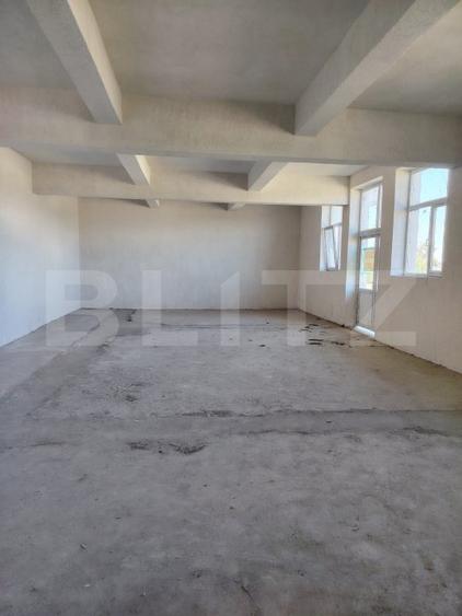 Spatiu Comercial