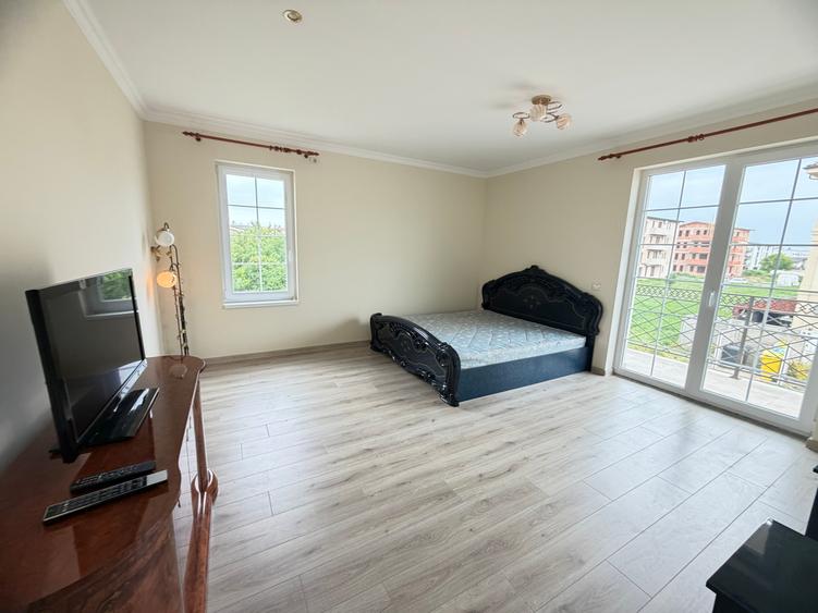 Inchiriez apartament 2 camere Giroc 500 euro