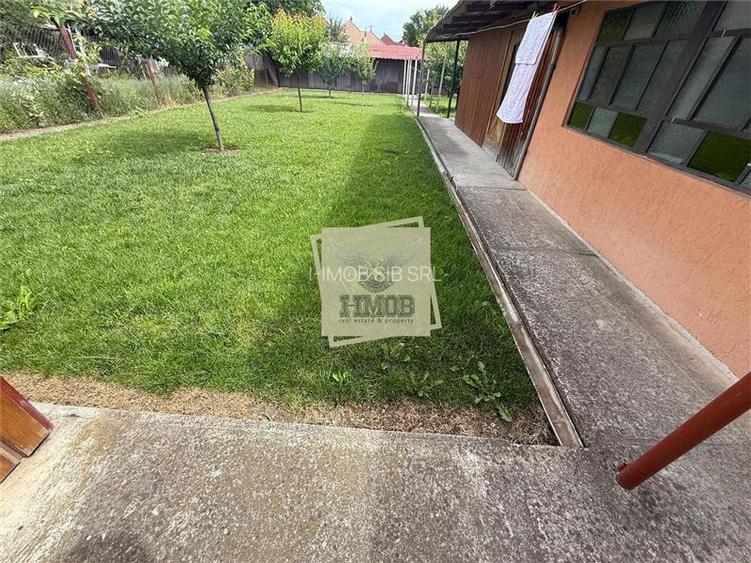 Casa individuala in EXCLUSIVITATE cu 4 camere si 607 mp teren in Trei Stejari - 2