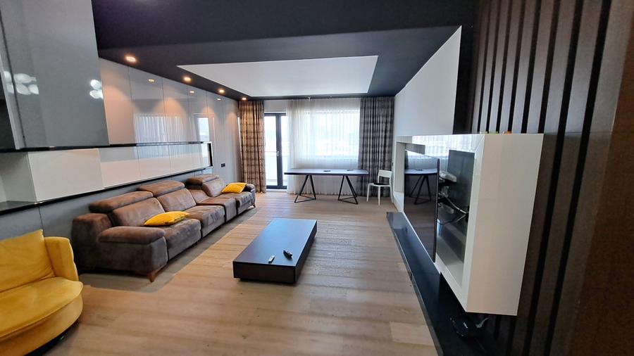 APARTAMENT 4 CAMERE CU SCARA INTERIOARA TIP LOFT -ULTRA LUX