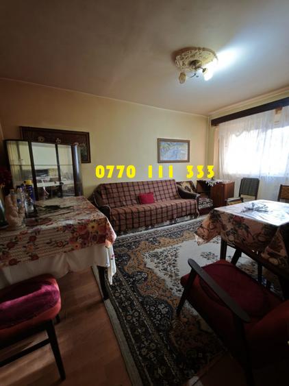- Apartament 2 camere, confort 1 decomandat, zona Vidin.