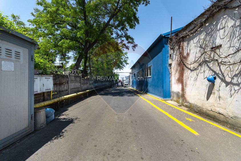 Hală industrială de vânzare în Brașov  1.777 mp, 2.000kW, teren 4.800 - 17