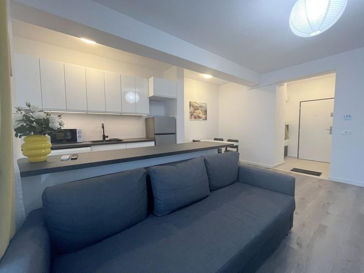 Apartament 3 camere- Central, 69mp