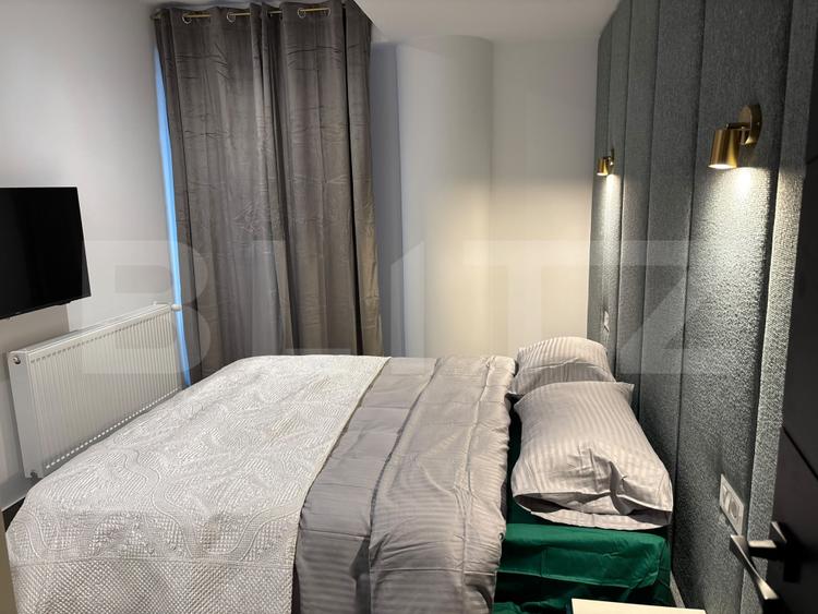 Apartament cu 2 camere, 60 mp, zona Centrala