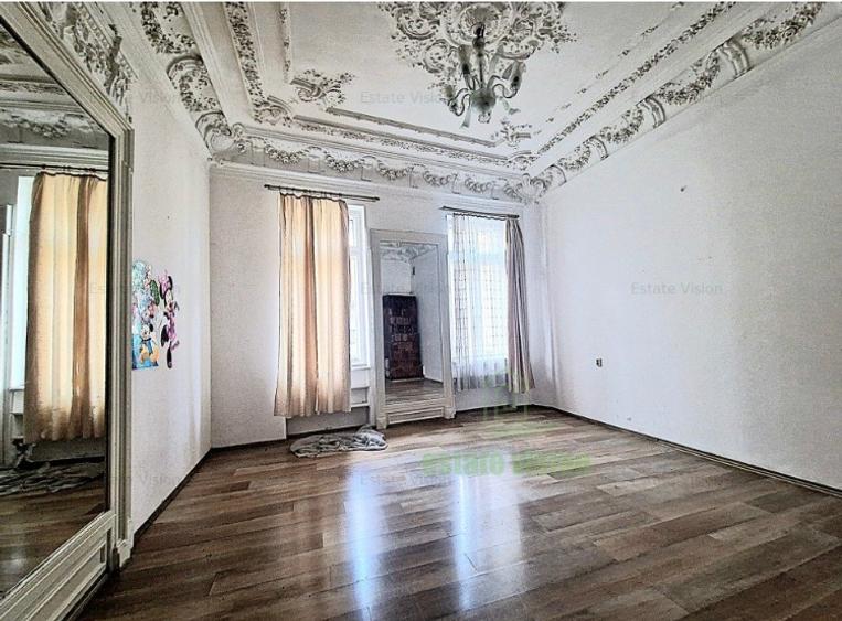Romana, Rosetti, casa S+P+1+M, 732mp, 14 camere, 1.600.000Euro