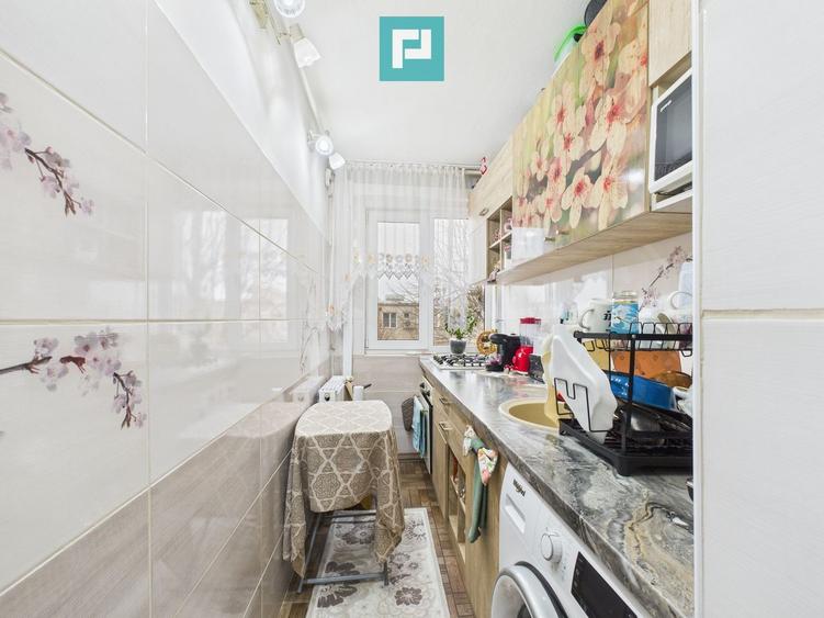 Apartament cu 3 camere complet mobilat și utilat