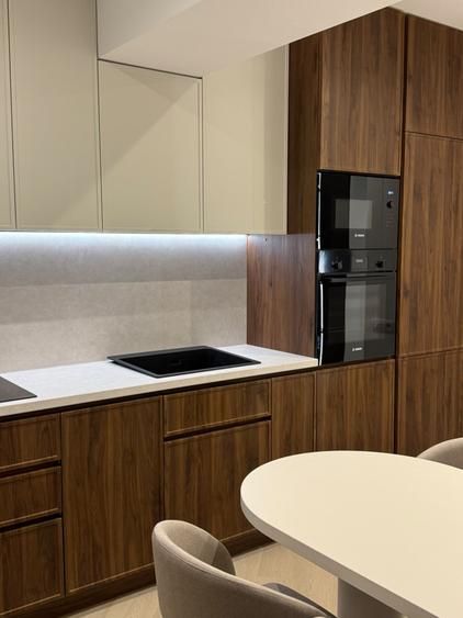 3 Camere Bucatarie Inchisa Cortina North Pipera Paracare Terasa