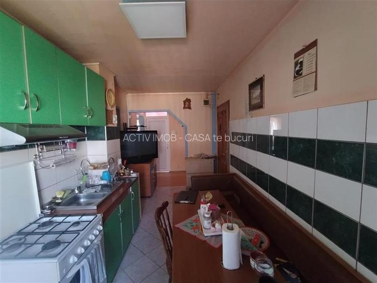 Caransebes, 4 Cam., Dec., Et.2, Zona Pipirig - 4