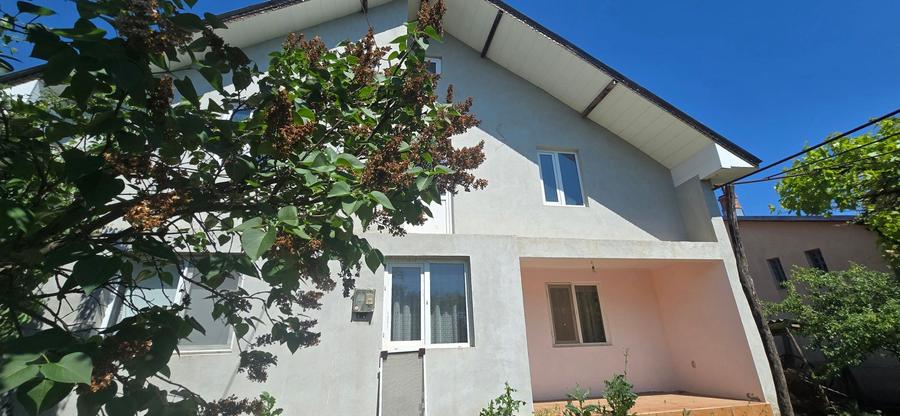 Vânzare proprietate - Casă spațioasă cu teren generos în Bilciurești Dâmbovița