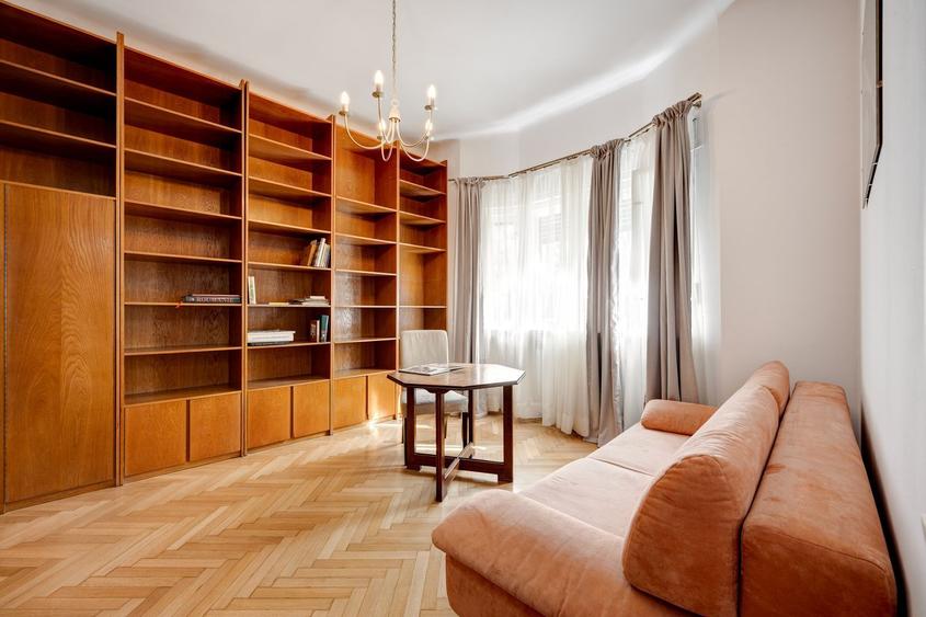 Apartament stil francez in vila I 4 camere I De inchiriat I Capitale