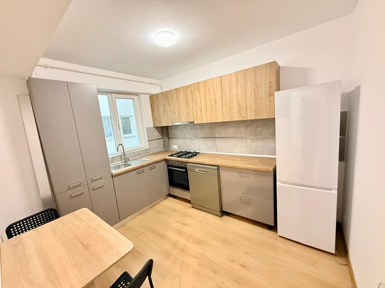 Unirii - 13 Septembrie/ Casa Poporului/ Hotelul Marriott / Bloc 2022-NEMOBILAT