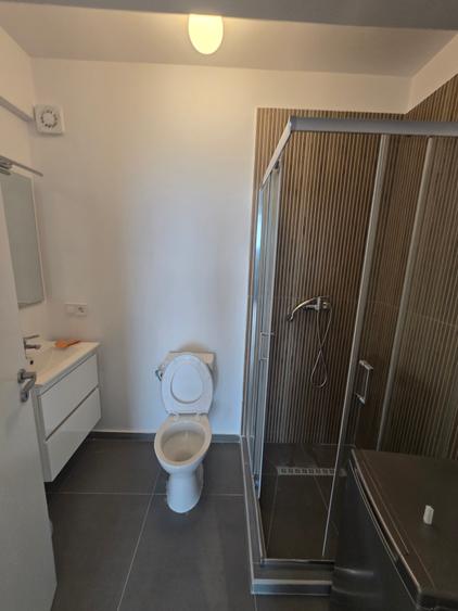 Apartament 3 camere | Prima inchiriere | Parcare privata | Mobilat