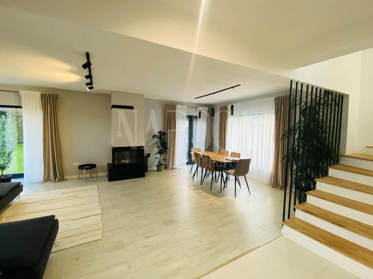 Casa 4 camere de vanzare in Dezmir