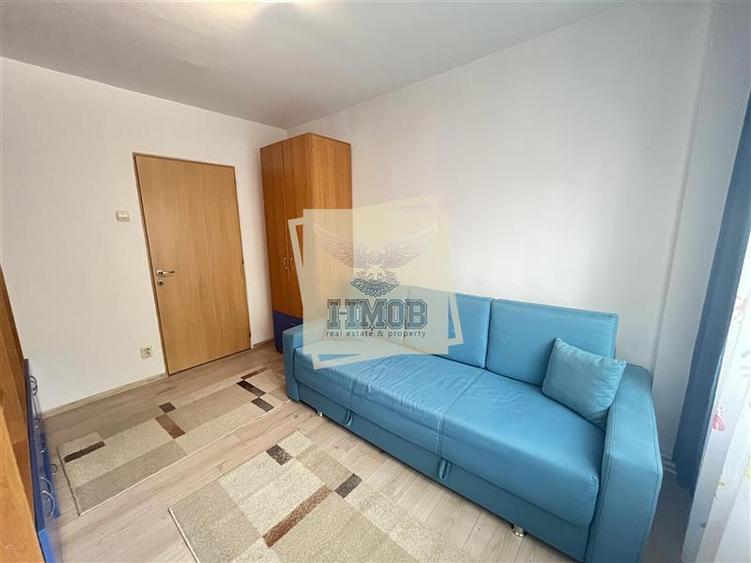 Apartament 3 camere 2 bai balcon si pivnita zona Terezian