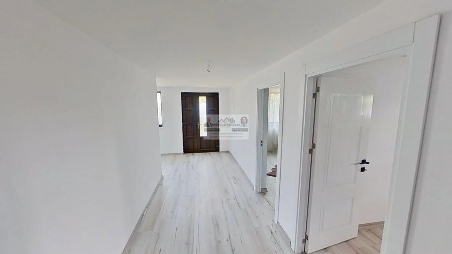 Casa Adjud - Oportunitate Premium: Vilă Individuală P+M