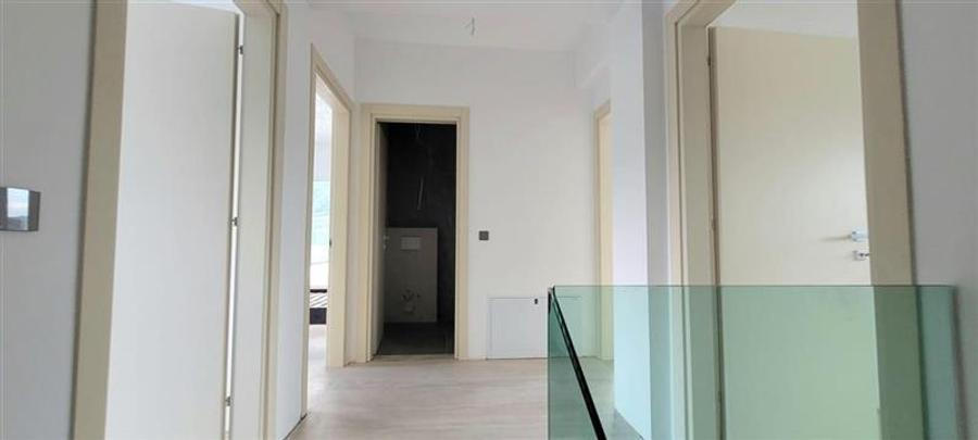 Imobil de lux,piscina,garaj,Cisnadie,la 10 km de SB,comision 0