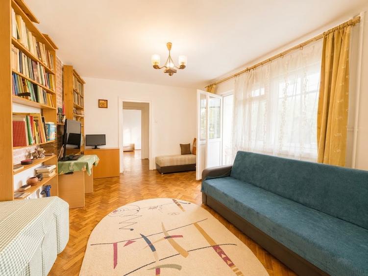 Apartament de 2 camere, decomandat, 51mp + logie, zona Interservisan