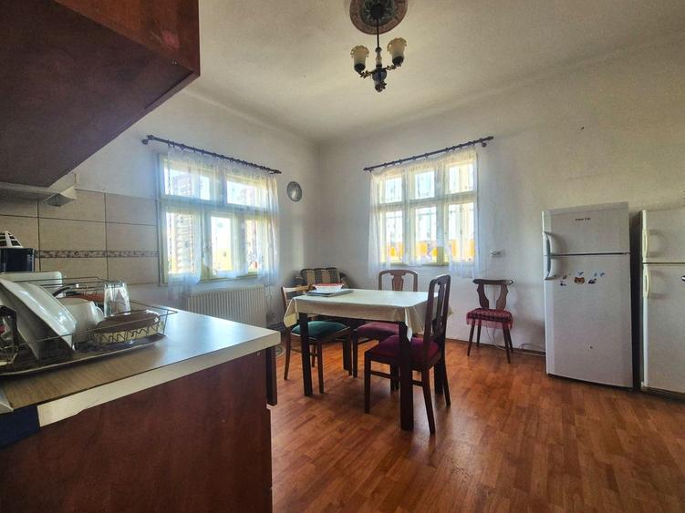 Exclusivitate- Casă rustică de închiriat în Fundata – Priveliște spectaculoasă