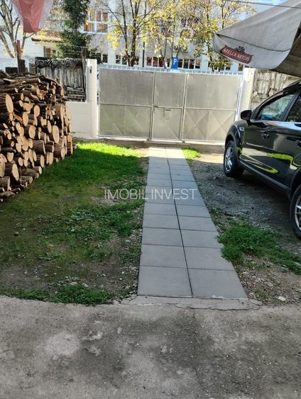 Construcție la Roșu în Zona Centrală | 1.000 mp |530 mp Teren - 3