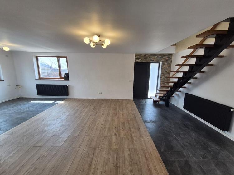 Vila/casa noua: P+M, Banesti-Prahova - 150 mp utili + teren 875 mp!