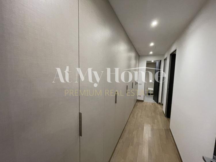 Apartament MODERN cu 3 camere, nemobilat, finisaje lux, parcare, 90mp terasa