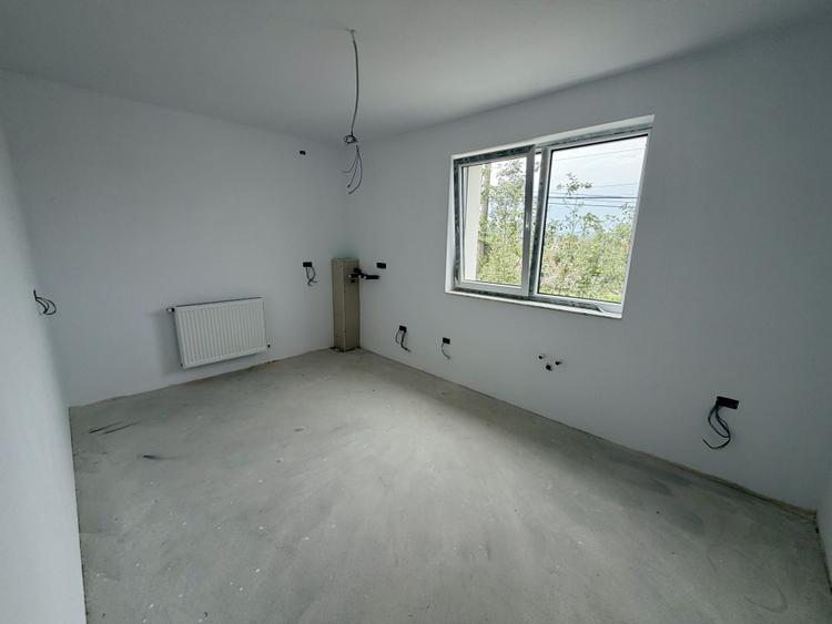 Duplex 4 camere | 150 MP | Zona Barabant |