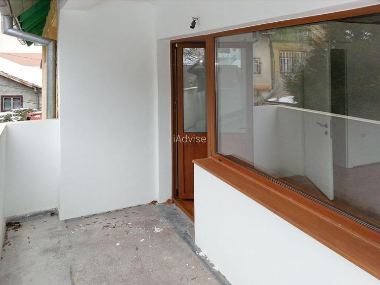CASA DE VANZARE ULTRA-CENTRAL - locatie deosebita - 5