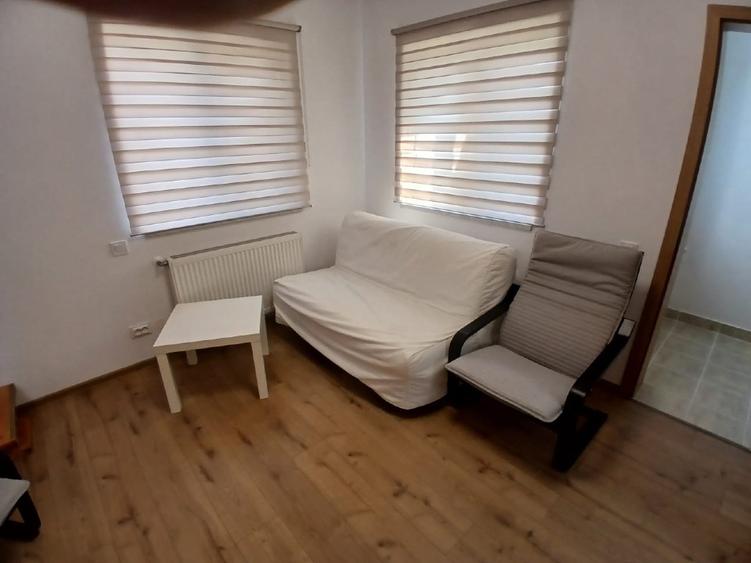 Otopeni, Odai. Proprietar, inchiriez casa individuala, 2 locuri parcare, Curte