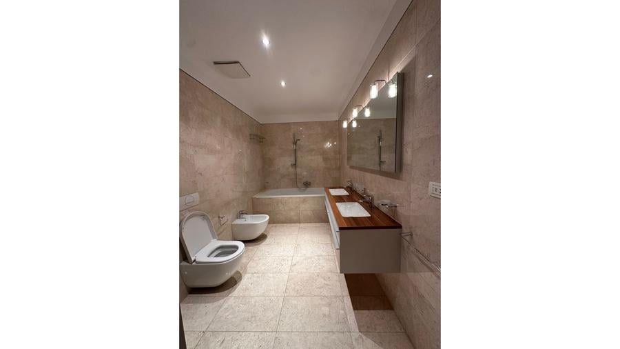 REA1028890 APARTAMENT SPECTACULOS l GRADINA 100 MP l 2 GARAJE l GYM l PRIMAVERII