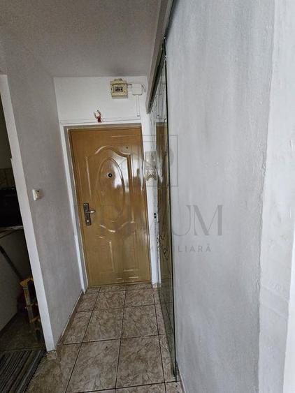 BUZIASULUI - APARTAMENT 1 CAMERA - mobilat, utilat, decomandat