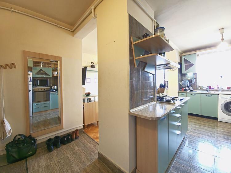 Apartament 4 camere, mobilat, utilat, garaj individual, Manastur