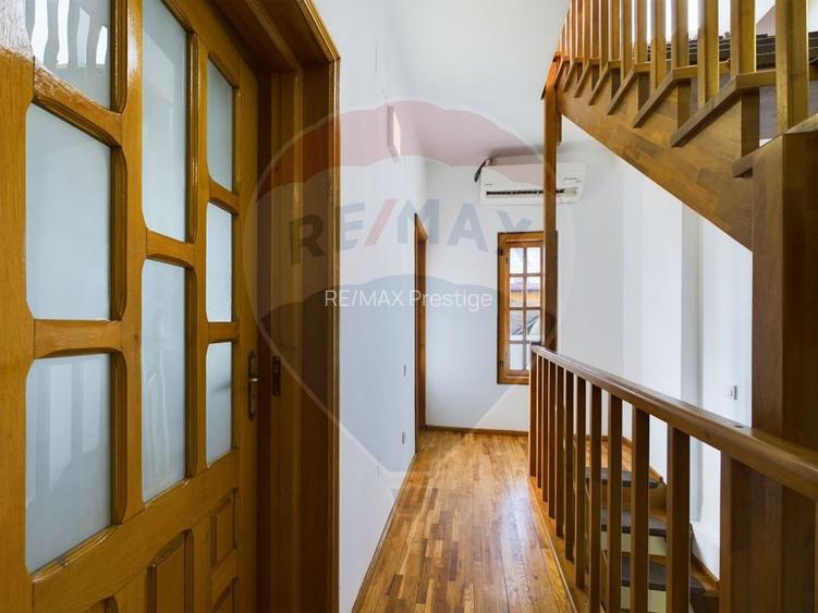 Casa cu 5 camere de inchiriat 210 mp | Eroii Revolutiei - 22