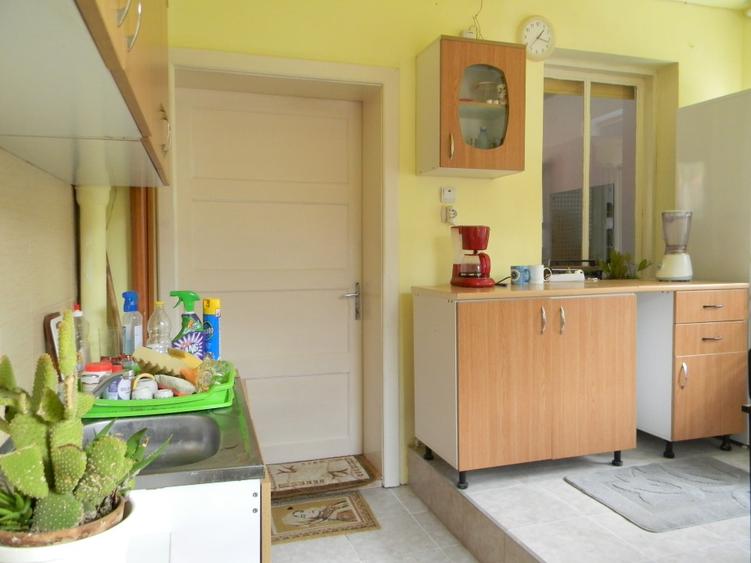 Apartament 2 camere – 70 mp + terasă 25 mp – direct proprietar