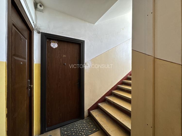 Apartament de 3 camere de inchiriat in zona Chibrit/1 Mai - 12