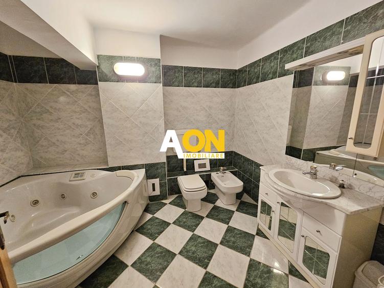 Apartament 3 camere 106 mp + birou 46 mp utili, ultracentral