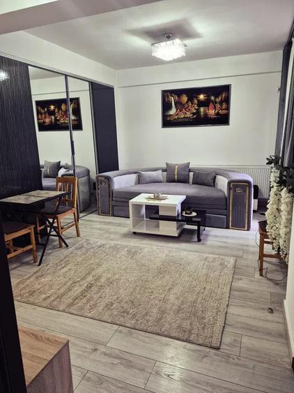 Apartament 2 camere, decomandat, 58 mp, centrala, balcon, metrou, Bucurestii Noi